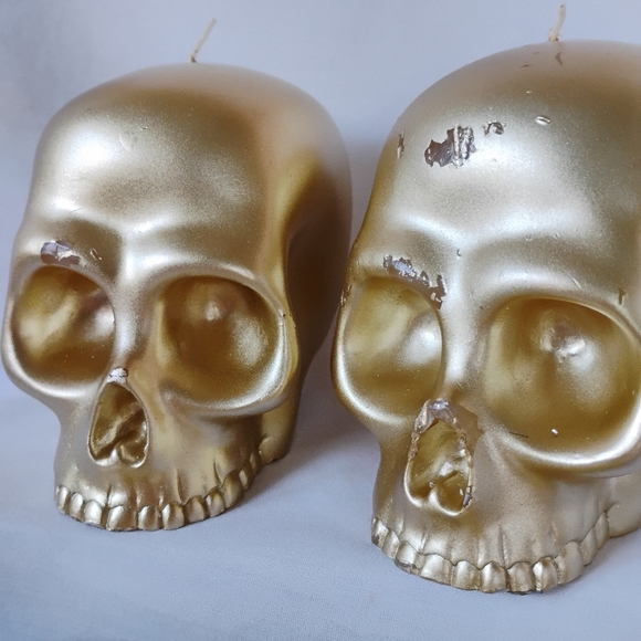 Bundle of 4 Unscented Gold Skull Shaped Candles Halloween Spooky Seasonal Decor - Picture 7 of 15